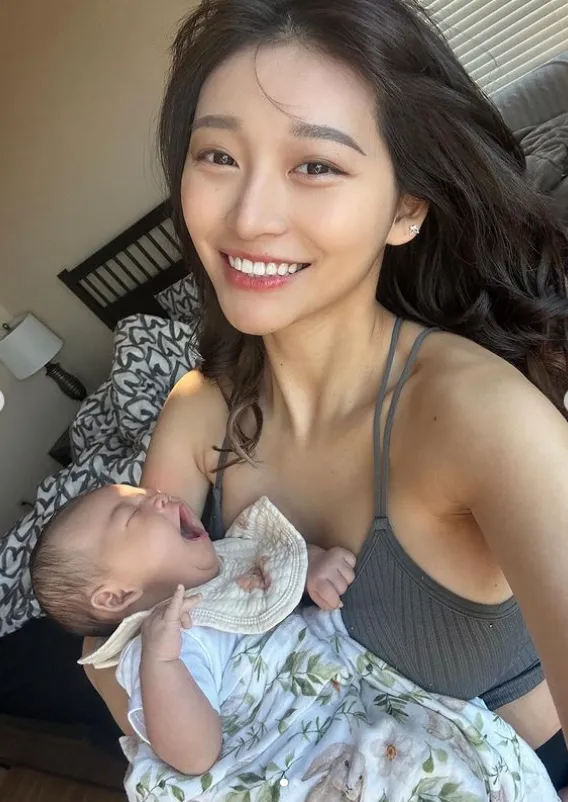 祈錦鈅去年和圈外人「A先生」結婚，懷孕後飛往加拿大生產，經過數月後近日返回台灣。翻攝祈錦鈅IG