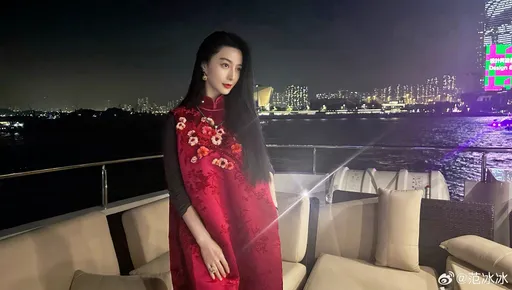 范冰冰「新年許願交男友」放煙幕 香港密會富商新歡