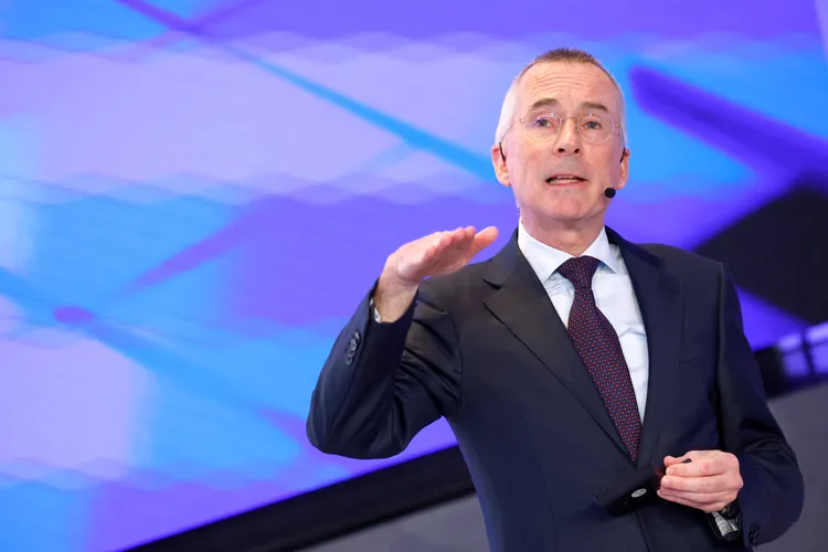 荷蘭半導體設備供應商艾司摩爾（ASML）執行長達森，24日發布2023年第四季及全年財報。路透社