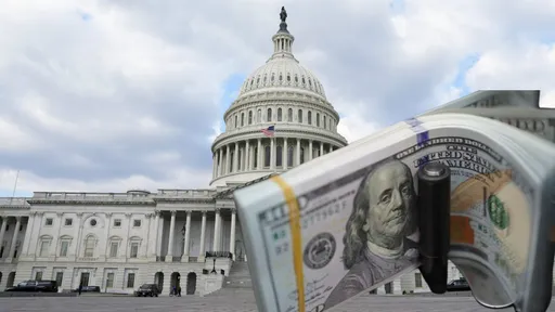 債多不愁?美公共債務首突破34兆美元 國會將上演預算大戰