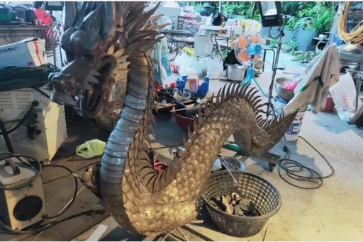 钢雕艺术家刘丁赞工厂遭入侵！8只钢雕龙遭窃　窃贼故技重施GG了