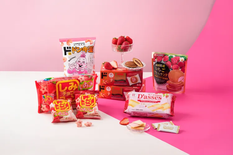 DON DON DONKI精選可愛外型、濃郁內餡的草莓系列餅乾。業者提供
