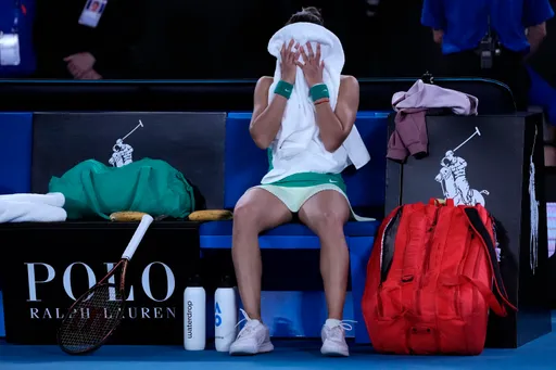 未能幫中國拿到大滿貫女單第2冠！她從球場哭到記者會