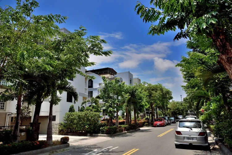 大華生活圈屬於豪墅指標聚落，但距離文山與陽明商圈不遠，生活機能佳。慶旺提供