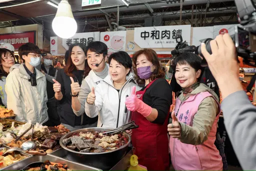 藍營「最強母雞」回防台中 盧秀燕陪掃街:不要卡台中的立委