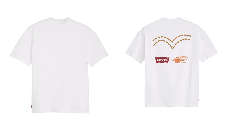 「超 ! 級 ! 寬 ! 2.0」聯乘膠囊系列圓領圖紋Tee，1900元。品牌提供