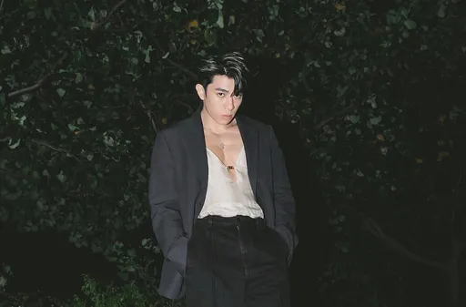 Tyson Yoshi好身材不藏了 露壯碩「巨胸」險遭襲胸