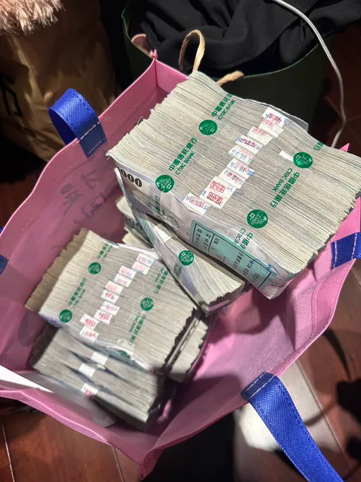 新北警破全台最大宗虛擬幣詐騙 嫌犯家中扣上億現金花4小時才點完