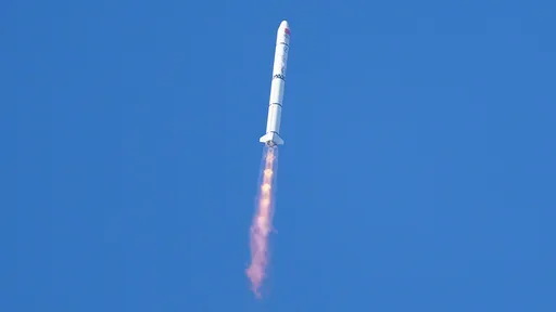 發射衛星國家警報啥? 苦苓說原因「是誰在那裡靠腰國家機器」