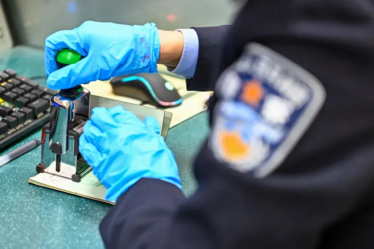 圖為中國新疆紅其拉甫口岸聯檢大廳。新華社