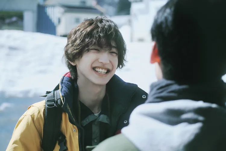 「千年一遇美男子」道枝駿佑也參與演出。翻滾吧男孩電影股份有限公司提供