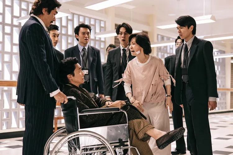 梁朝偉遭女星周家怡掌摑。龍祥提供