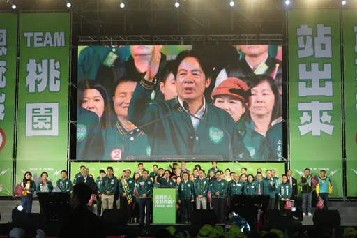 老外也懂「凍蒜」!《紐時》生動翻譯選舉語言 網全笑翻了