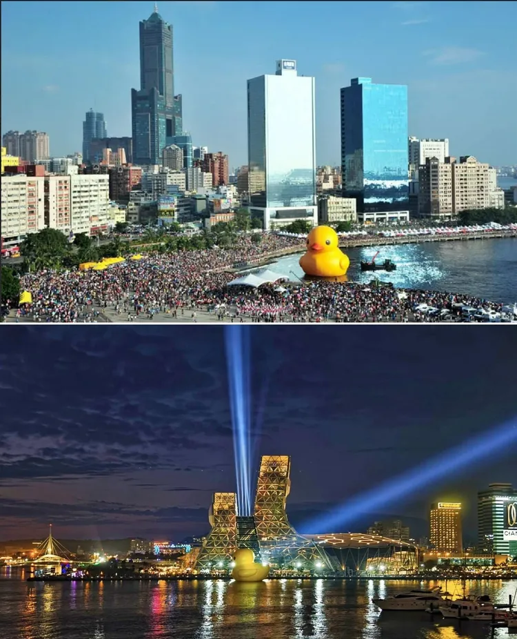 10年前黃色小鴨遊高雄（上圖，資料照片）。10年後除了今年多一隻黃色小鴨，愛河畔多了高雄流行音樂中心、海洋音樂中心、旅運中心等等，變得更加壯觀。（下圖，翻攝《一對爸媽兩個娃的吃貨人生》粉絲頁）