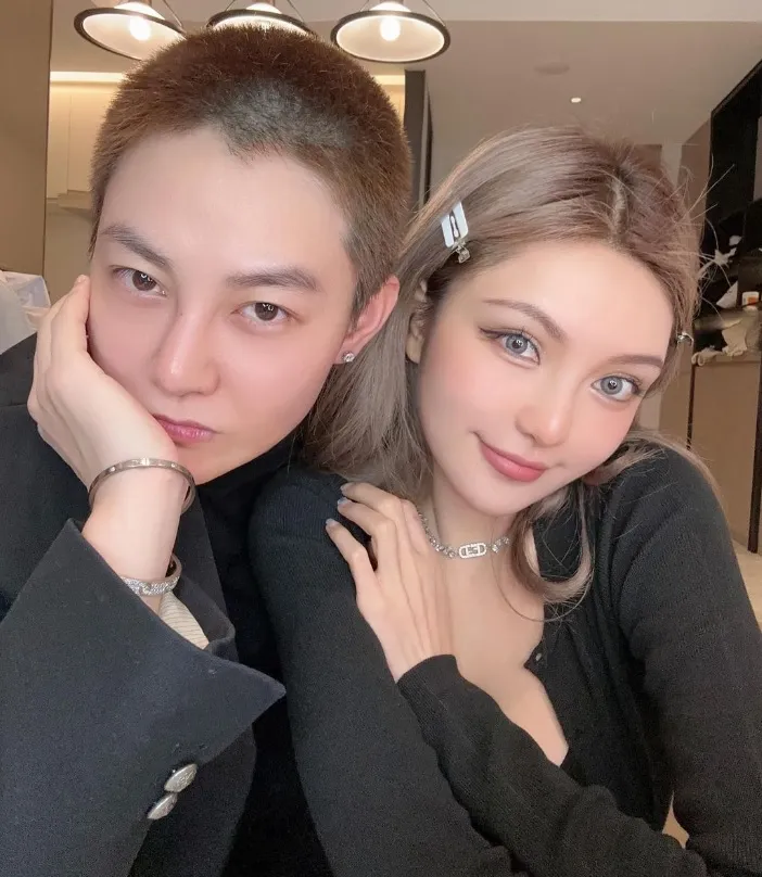 皇甫聖華與周揚青是好友，曾秀2人合影。翻攝皇甫聖華IG