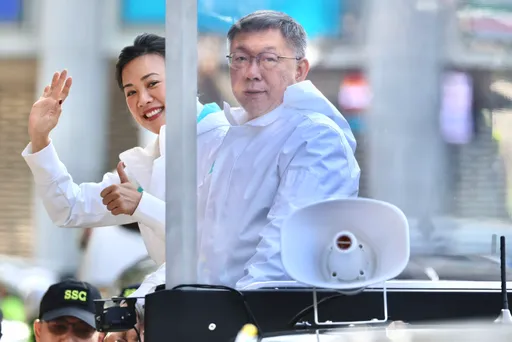 柯文哲打臉自己！才酸侯友宜車隊降防彈玻璃「不尊重專業」　結果也照做