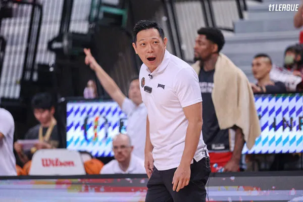 許皓程拿下代總教練的首勝。 T1提供