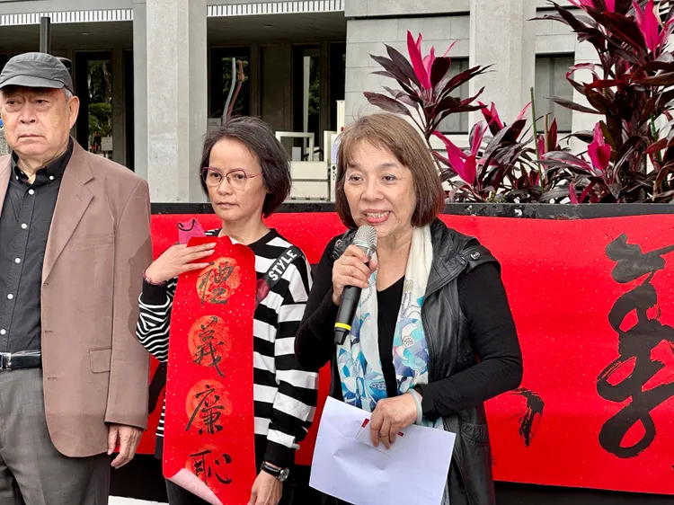 左為區桂芝，右為段心儀。王良博攝