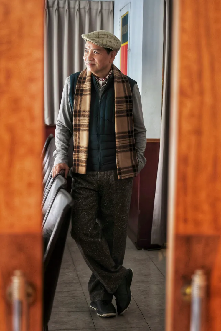 陳凱倫大病初癒後，最近將為銀髮族、壯年人主持節目。林林攝