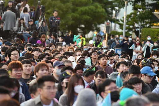 柯文哲暫墊底!低調進入競總 現場氣氛曝光