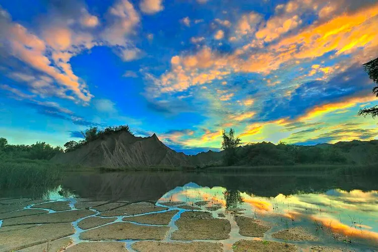 位在左鎮的草山月世界獲CNN評為值得造訪。市府提供