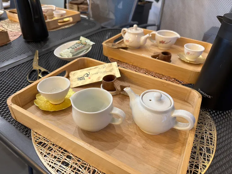 道心茶園目前由第8代接手。陳怡文攝