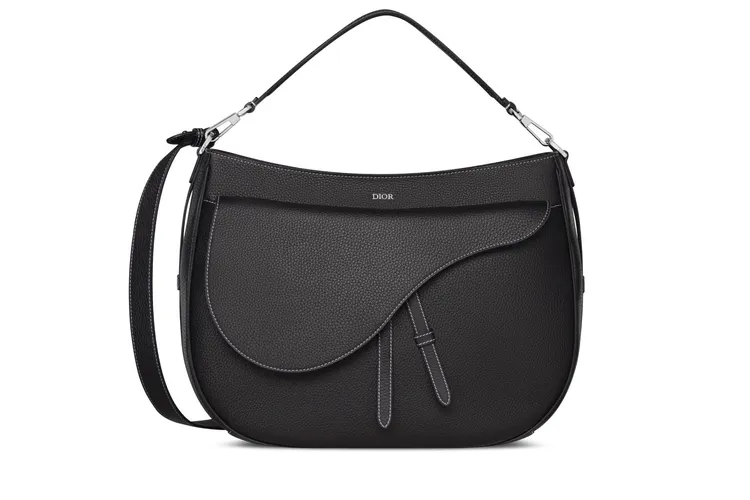 Saddle Soft包款，12萬元。品牌提供