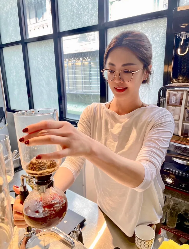 李婉鈺平時只喝手沖咖啡，到法鼓山禪修卻被一包二合一咖啡包給感動了。李婉鈺提供