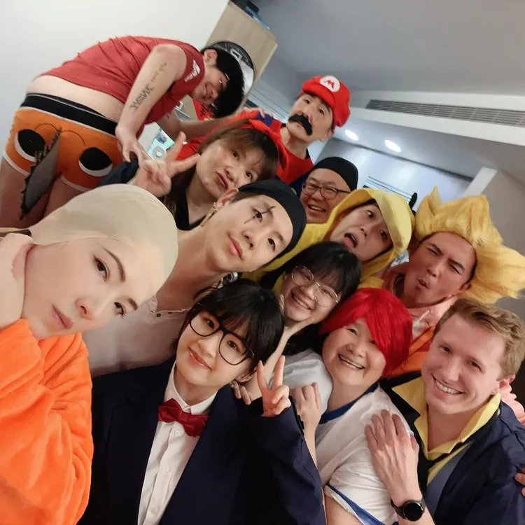 許瑋甯新年轟趴玩Cosplay。翻攝anno8o7 IG