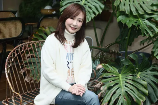 畫面有聲音!「萬老師」帶「黃主任」走紅毯 網狂點這首歌