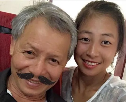 謝淑薇這事過不去！悼念過世不久的父親　「我從此成為了孤兒」