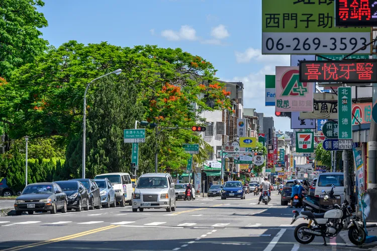 崇德商圈屬整個重劃區發展核心，未來亦有社宅規劃，居住人口將大幅提升。葉家銘攝