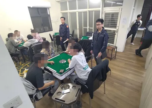 春節應景也不行！棋牌社祭「自摸送佛跳牆」吸賭客　桃警逮40人送辦