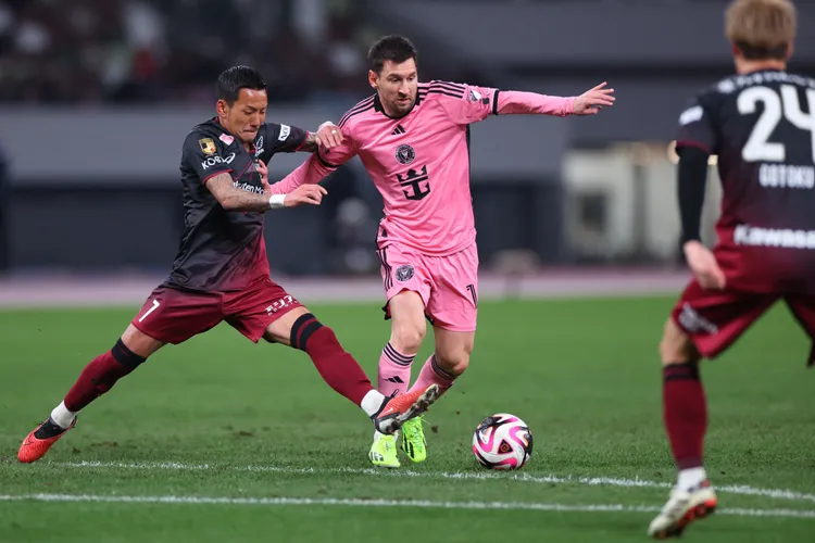 梅西在日本出賽「活躍自如」。路透社