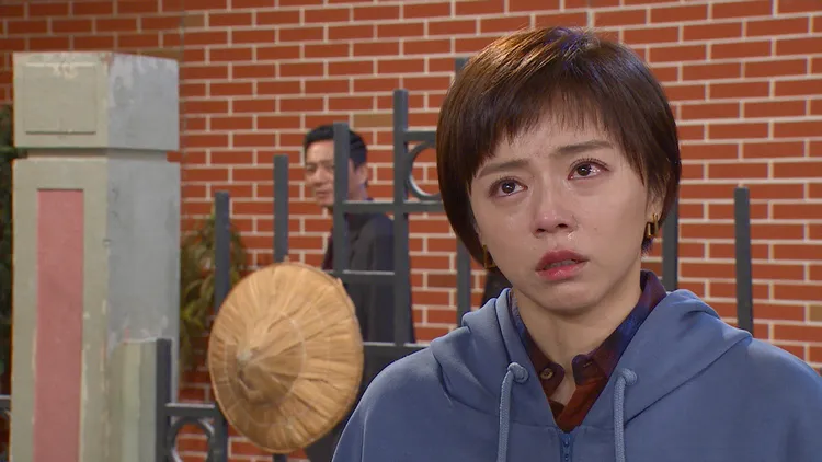 王瞳覺得這場父女認親的戲非常棒，藍葦華是神隊友，兩人合作無間。民視提供