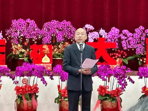 韓國瑜首主持立院新春團拜! 自稱「新同學」講重話:同仁螺絲一定要栓緊