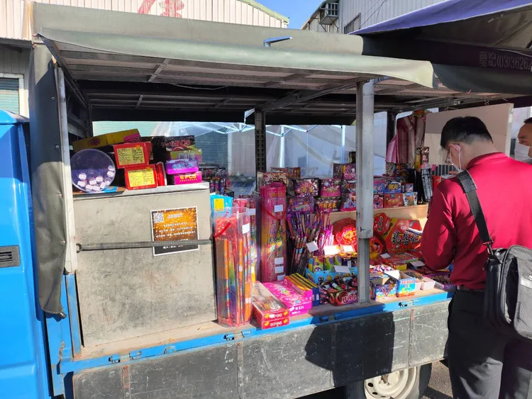 業者也沒有投保公共意外責任保險。翻攝畫面