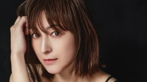 廣末涼子妖豔細肩帶答謝4萬人 不倫贖身費意外曝光