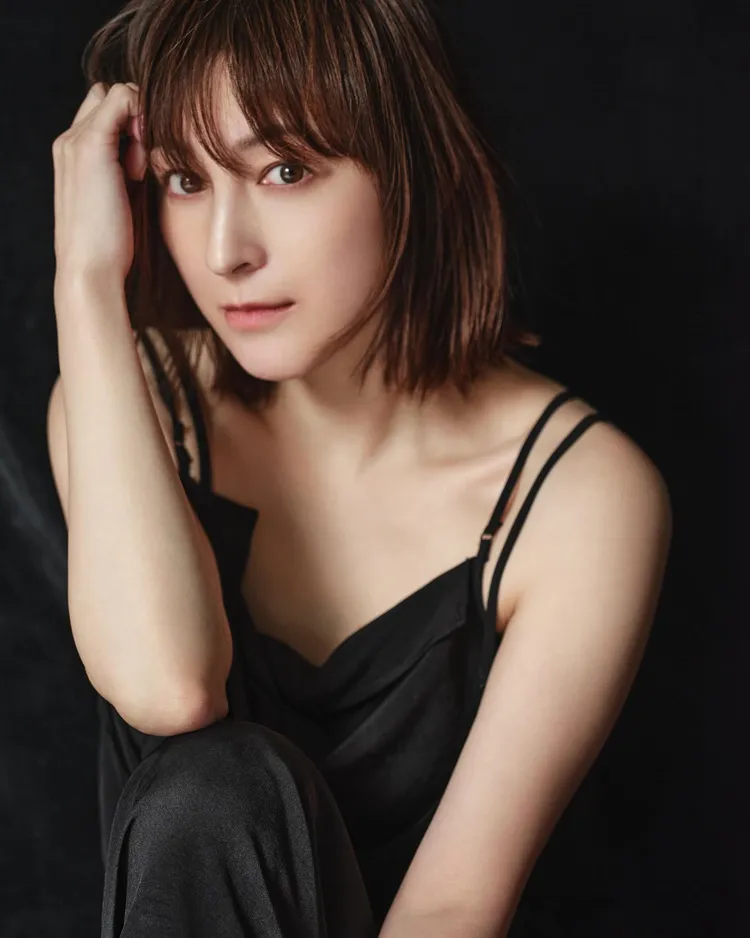 廣末涼子今曬出性感照。翻攝ryoko_hirosue_official IG