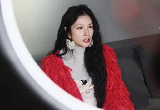 專訪|李千娜挺孕肚忍淚曝遺憾 奶奶七孔流血來不及見她最後一面