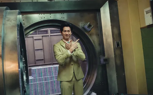 流量密碼是他！吳慷仁大跳魔性「還錢舞」　狂吸1200萬成票房雙冠王