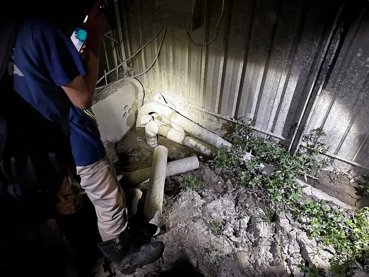 私設暗管偷排。桃園地檢署提供