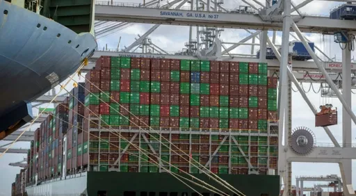 白宮現場!美國之音:拜登下令解決美國港口中國起重機網安威脅