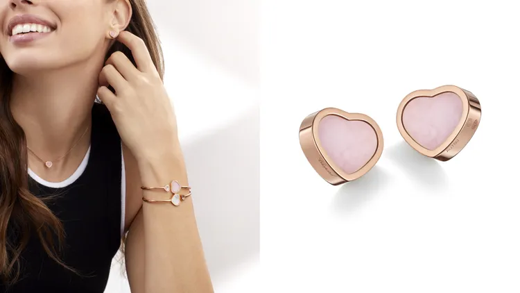 蕭邦My Happy Hearts系列耳環，18K玫瑰金搭配粉色蛋白石，單只3萬9000元。品牌提供