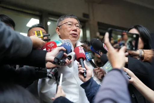 柯文哲曝打給醫界大老原因!「民進黨各路人馬來拜託」 還原通話過程
