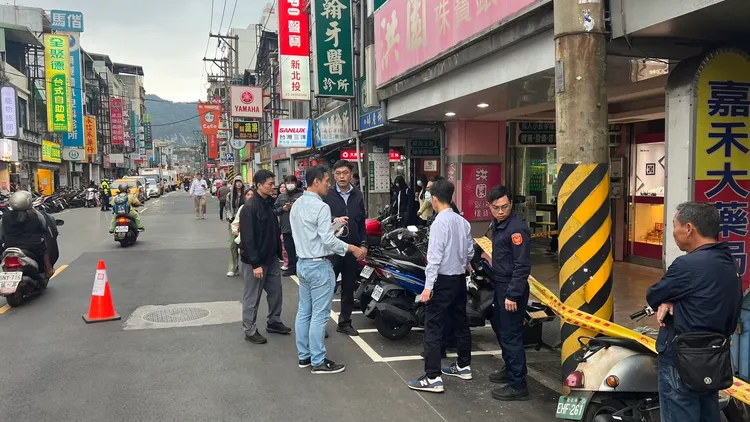 警方到場調查。翻攝畫面