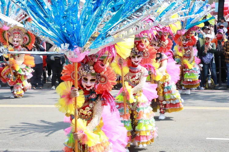 國外團體帶來精彩表演。南市府提供