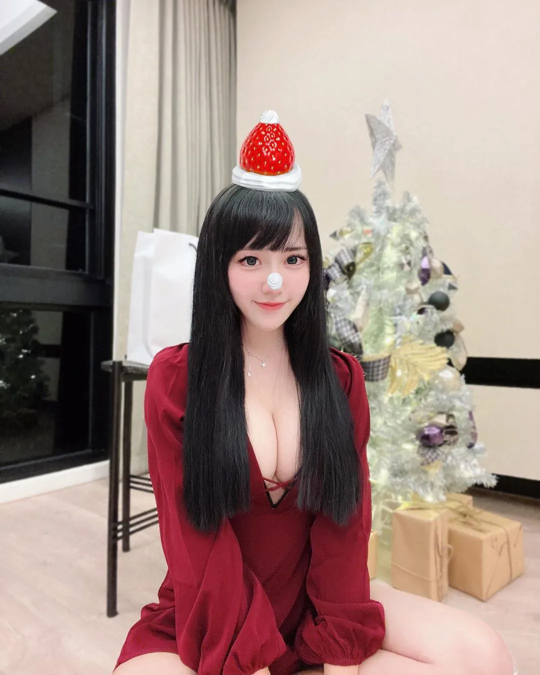 網封「最美護理師」怡葶(Elle)。翻攝怡葶IG