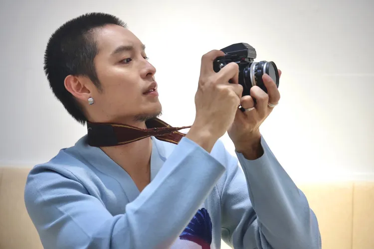 曹佑寧分享使用過期底片出糗事件。林林攝