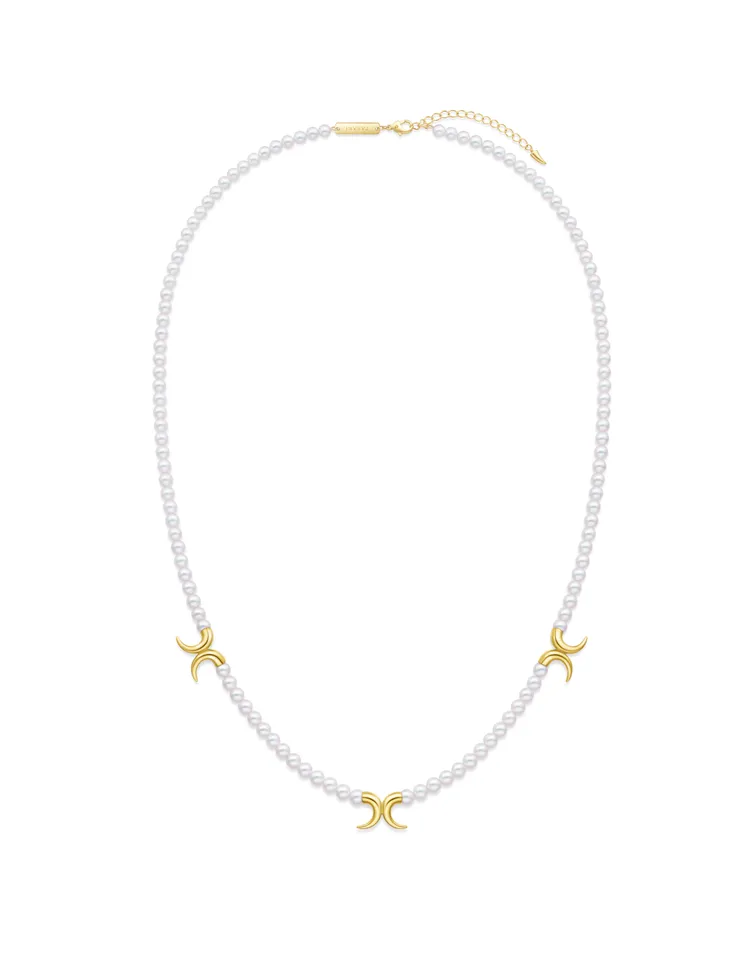 TASAKI danger horn項鍊，26萬8000元。品牌提供